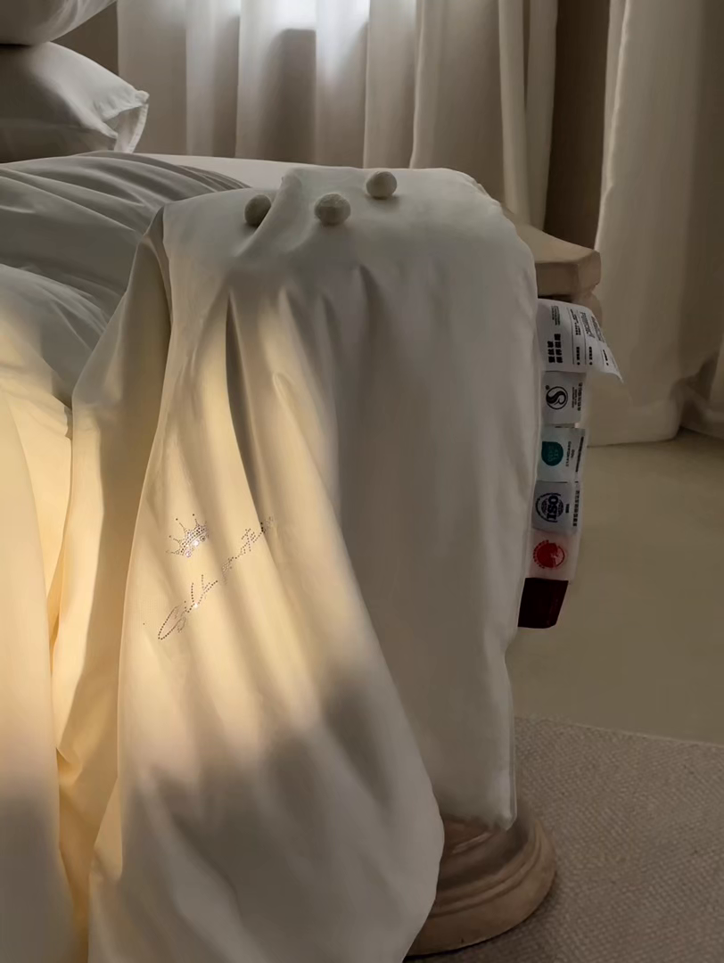 91家纺网 家纺一手货源 找家纺 （总）丽笙被芯 2025新款亲肤舒适巴马桑蚕丝被夏被四季被冬被被子被芯-蝶影