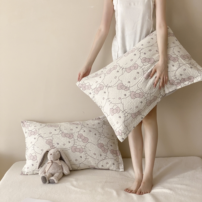 91家纺网 家纺一手货源 找家纺 麻依 2025新款安心棉纱布枕套全棉四层纱布枕套 团团KT