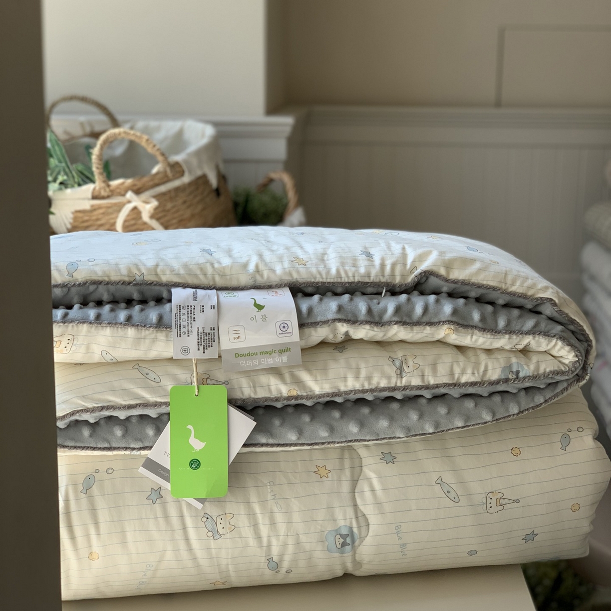 91家纺网 家纺一手货源 找家纺 汇庭 2025秋冬新款幸运豆单人春秋系列 小鱼儿蓝