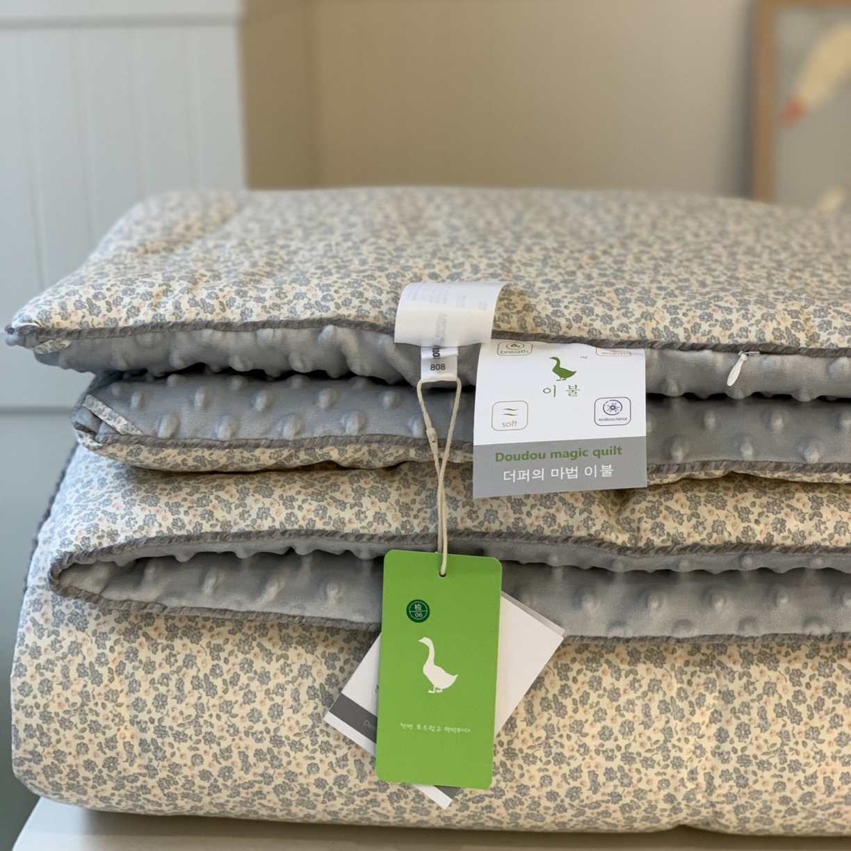 91家纺网 家纺一手货源 找家纺 汇庭 2025秋冬新款幸运豆单人春秋系列 漫步花丛