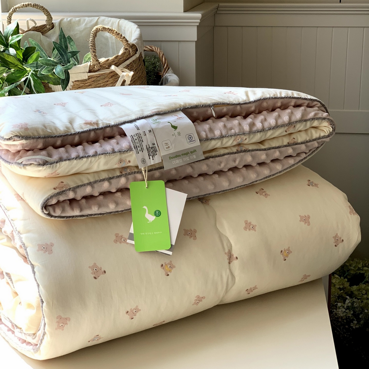 91家纺网 家纺一手货源 找家纺 汇庭 2025秋冬新款幸运豆单人春秋系列 小奶熊