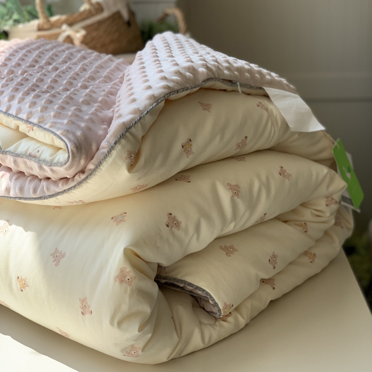 91家纺网 家纺一手货源 找家纺 汇庭 2025秋冬新款幸运豆单人春秋系列 小奶熊