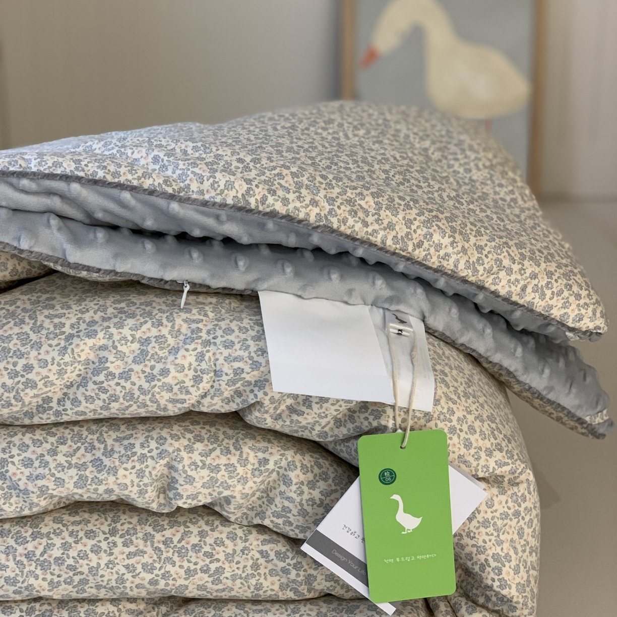 91家纺网 家纺一手货源 找家纺 汇庭 2025秋冬新款幸运豆单人春秋系列 漫步花丛