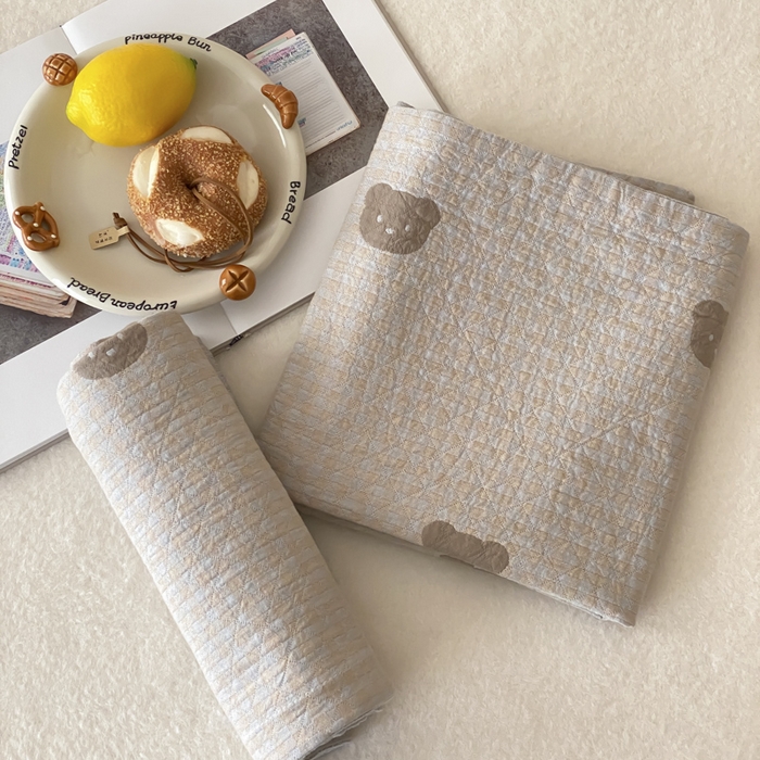 91家纺网 家纺一手货源 找家纺 麻依 2025新款安心棉纱布枕套全棉四层纱布枕套 小熊格格