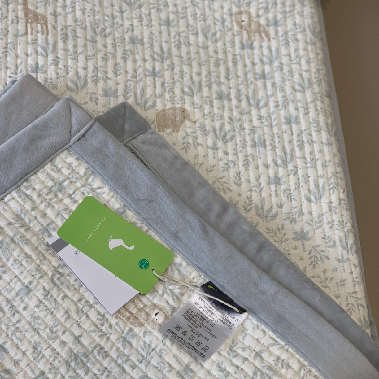 91家纺网 家纺一手货源 找家纺 汇庭 2025秋冬新款纱布绒单品床盖系列 鹿伙伴