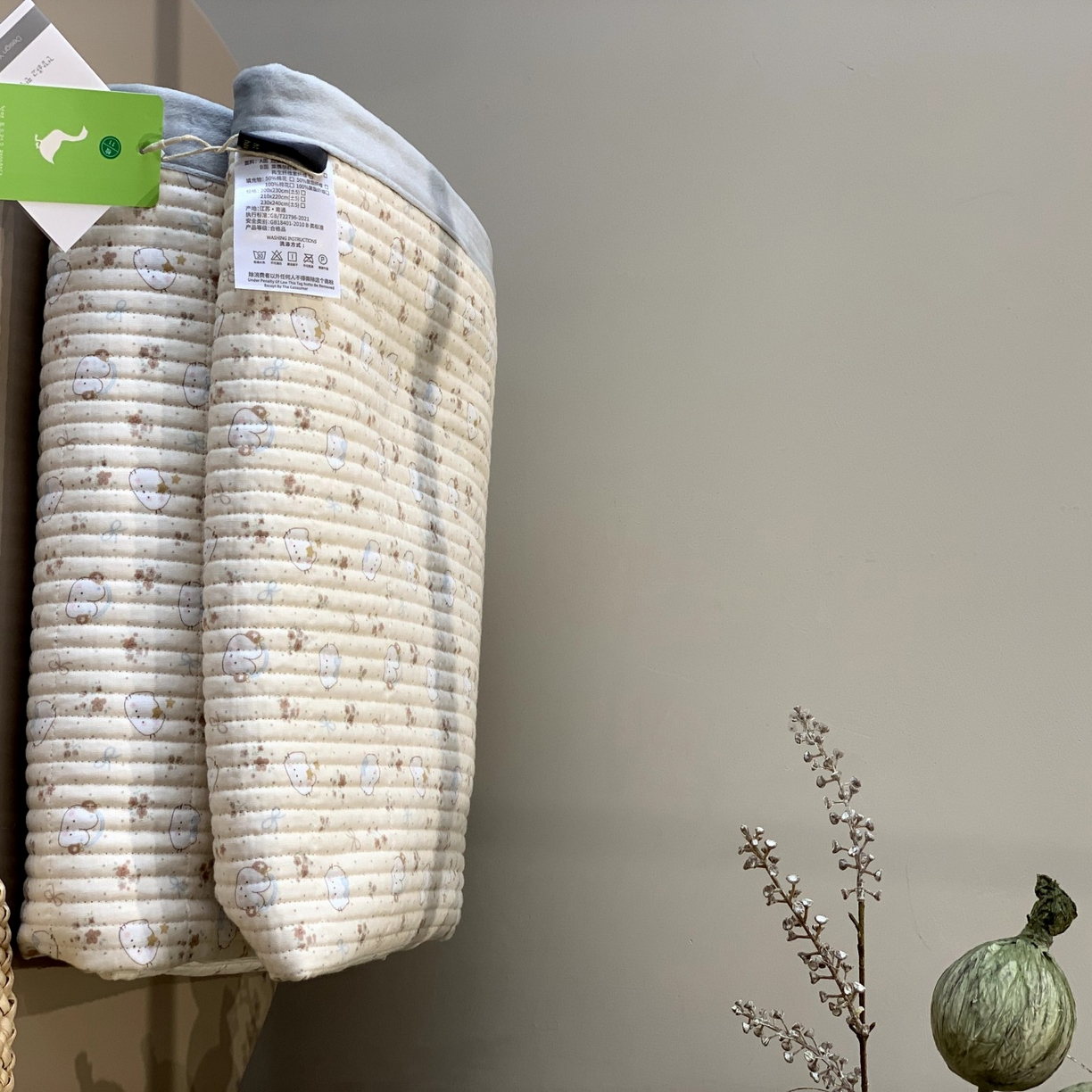 91家纺网 家纺一手货源 找家纺 汇庭 2025秋冬新款纱布绒单品床盖系列 奶糕