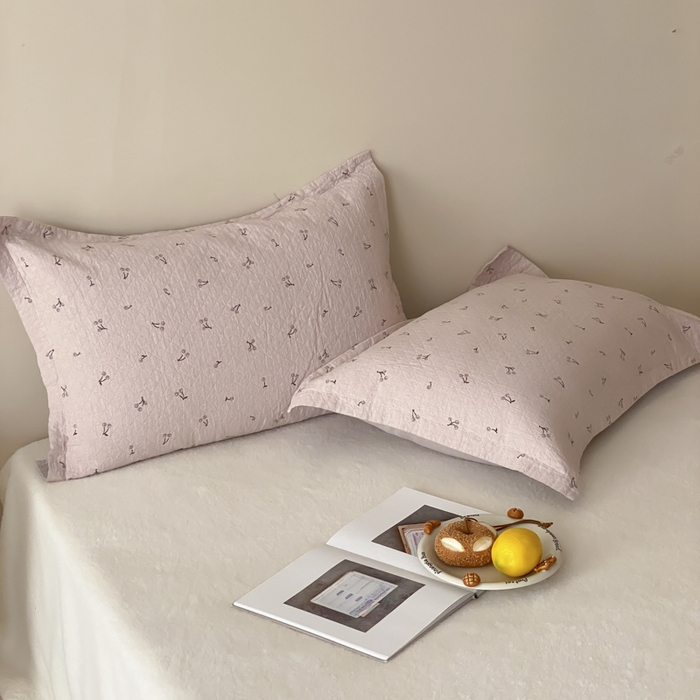 91家纺网 家纺一手货源 找家纺 麻依 2025新款安心棉纱布枕套全棉四层纱布枕套 欣欣樱桃