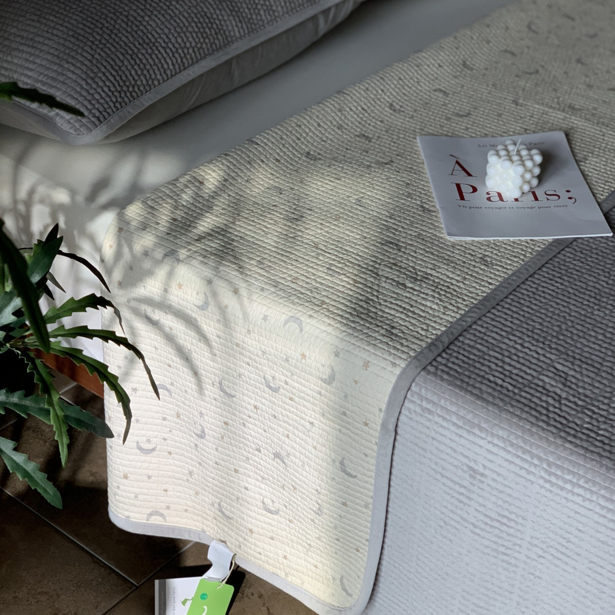 91家纺网 家纺一手货源 找家纺 汇庭 2025秋冬新款绒绒单品床盖系列 月光星