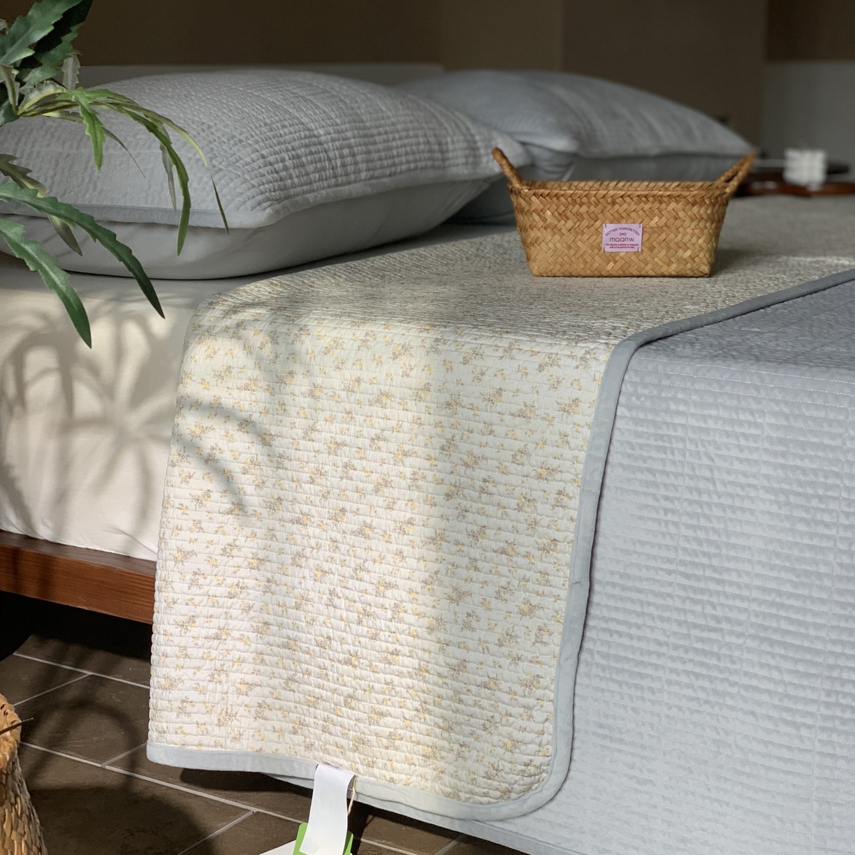 91家纺网 家纺一手货源 找家纺 汇庭 2025秋冬新款绒绒单品床盖系列 梦影兰