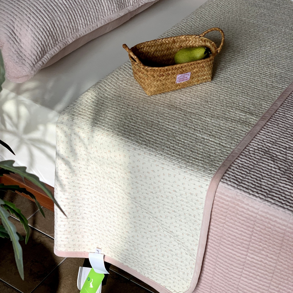 91家纺网 家纺一手货源 找家纺 汇庭 2025秋冬新款绒绒单品床盖系列 秋麦