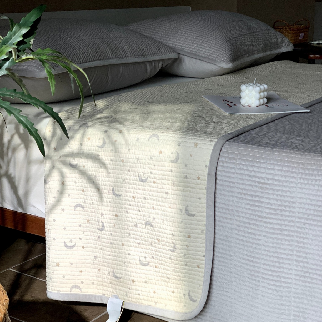 91家纺网 家纺一手货源 找家纺 汇庭 2025秋冬新款绒绒单品床盖系列 月光星