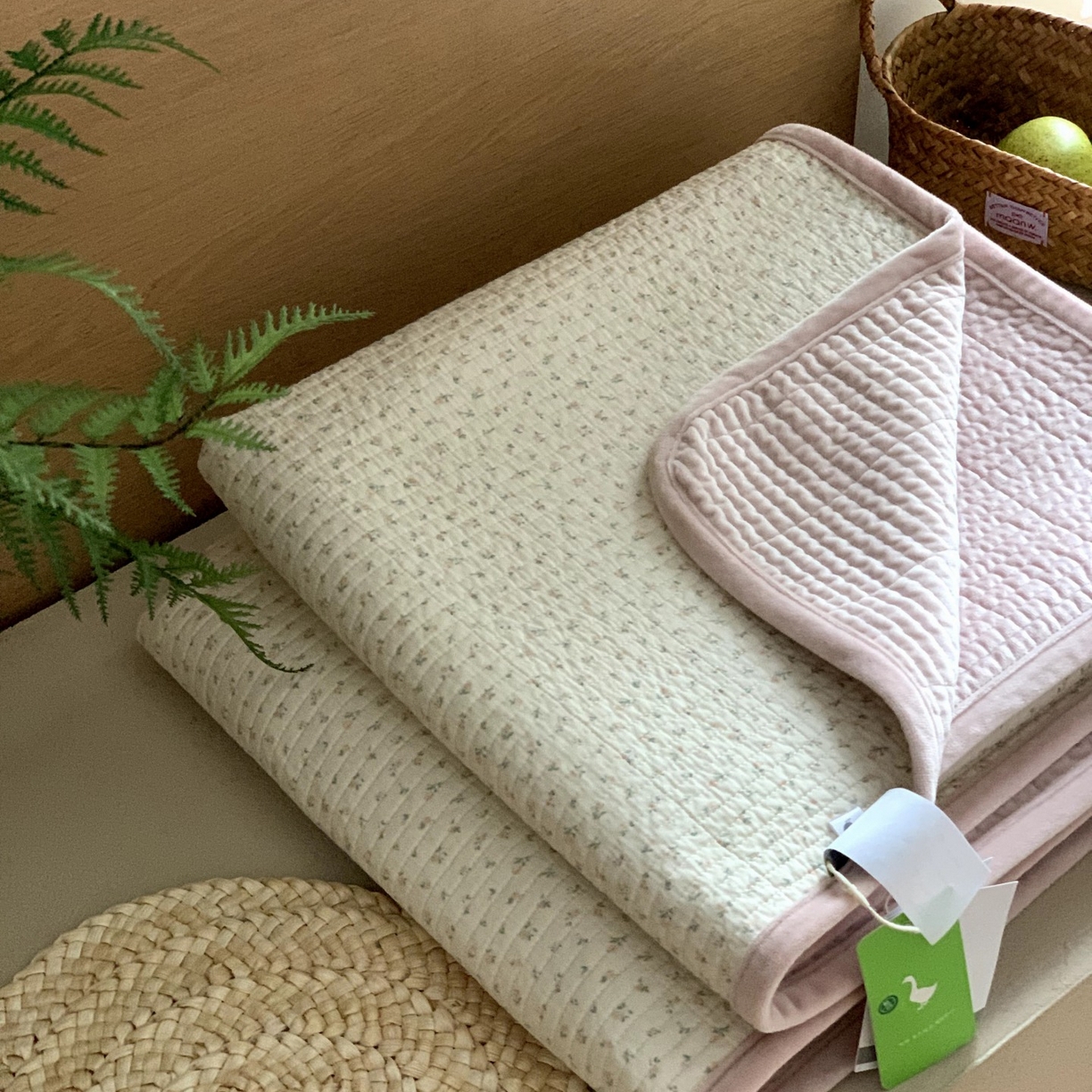 91家纺网 家纺一手货源 找家纺 汇庭 2025秋冬新款绒绒单品床盖系列 秋麦