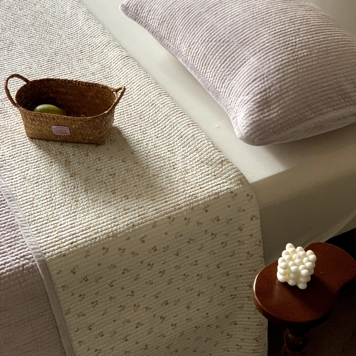 91家纺网 家纺一手货源 找家纺 汇庭 2025秋冬新款绒绒单品床盖系列 阳光小花