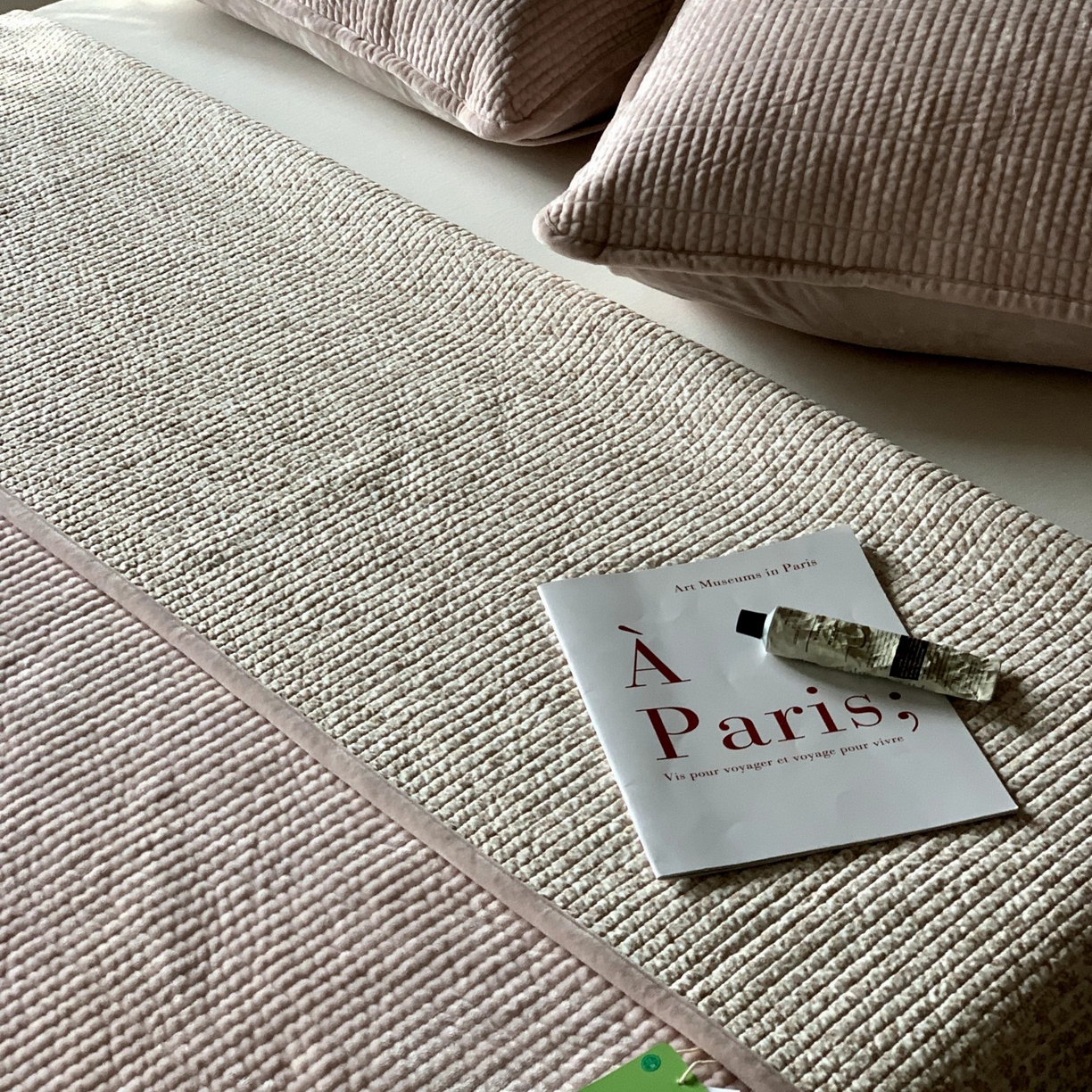 91家纺网 家纺一手货源 找家纺 汇庭 2025秋冬新款绒绒单品床盖系列 山奈