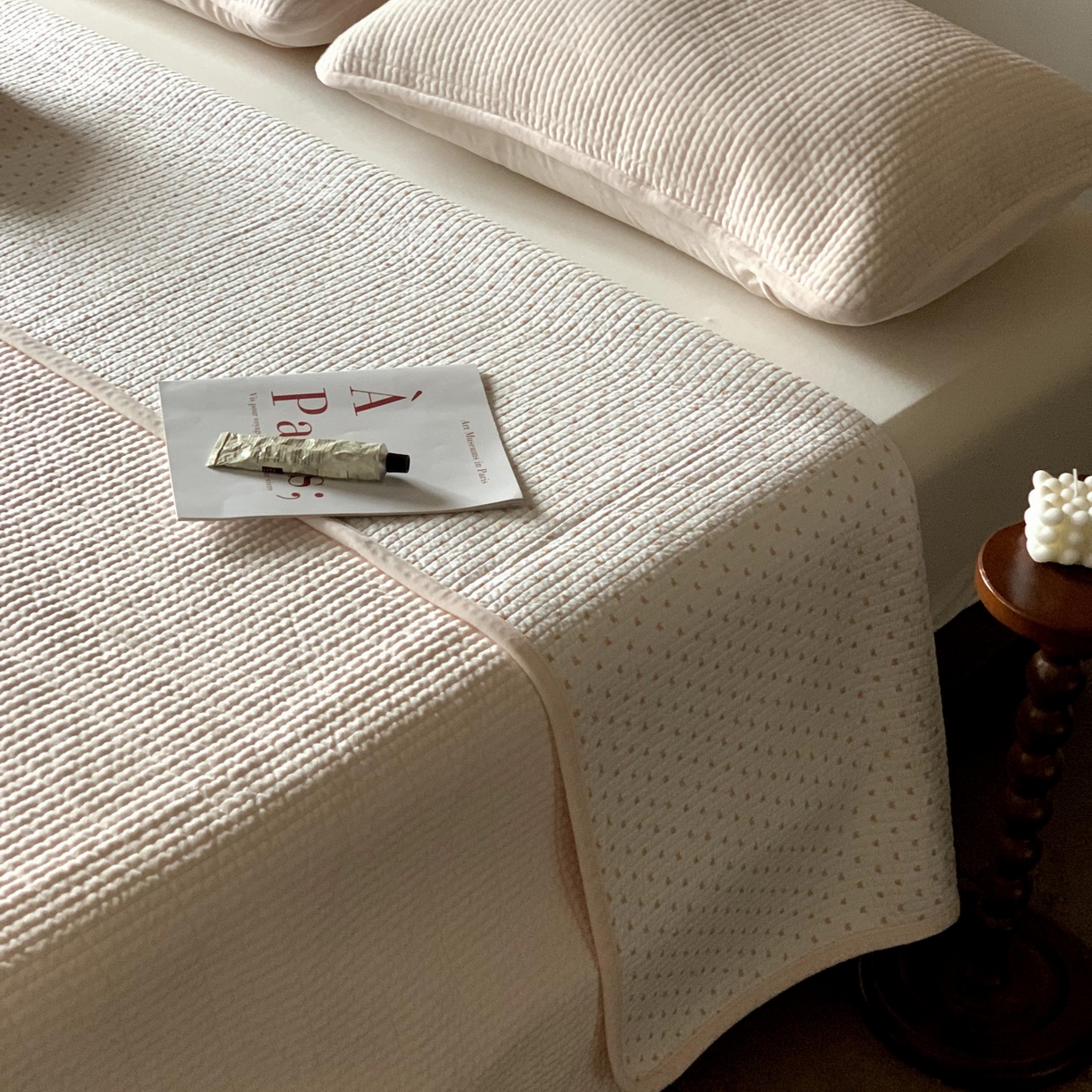 91家纺网 家纺一手货源 找家纺 汇庭 2025秋冬新款绒绒单品床盖系列 荞麦