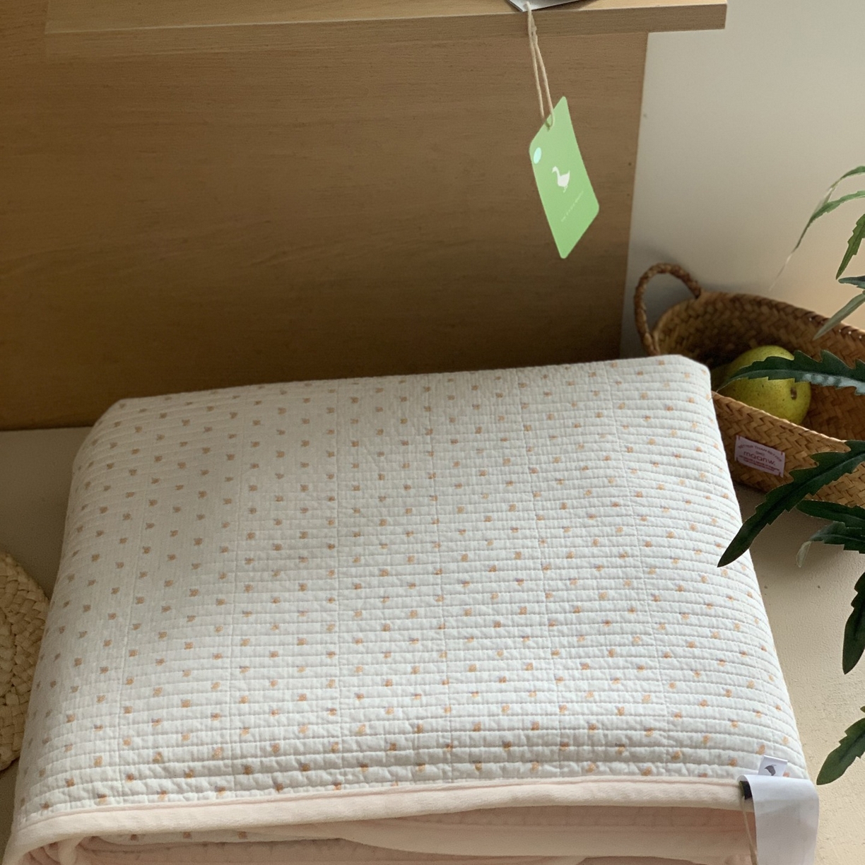 91家纺网 家纺一手货源 找家纺 汇庭 2025秋冬新款绒绒单品床盖系列 荞麦