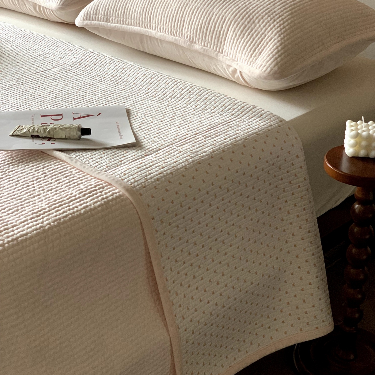 91家纺网 家纺一手货源 找家纺 汇庭 2025秋冬新款绒绒单品床盖系列 荞麦