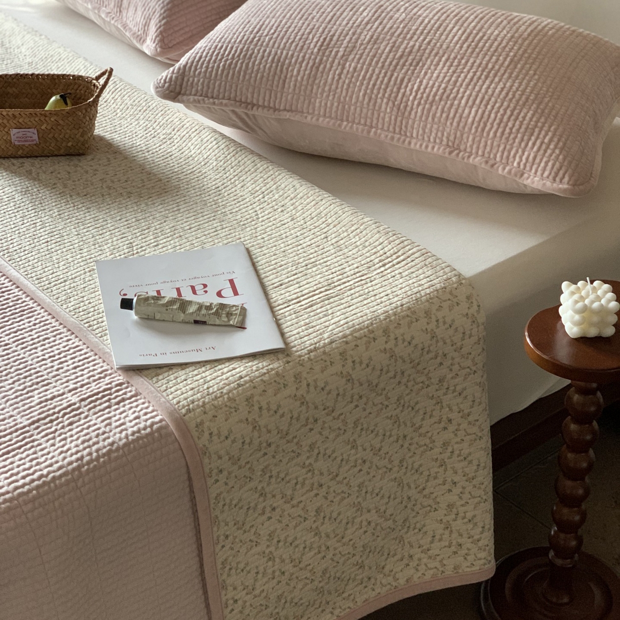 91家纺网 家纺一手货源 找家纺 汇庭 2025秋冬新款绒绒单品床盖系列 秋海棠