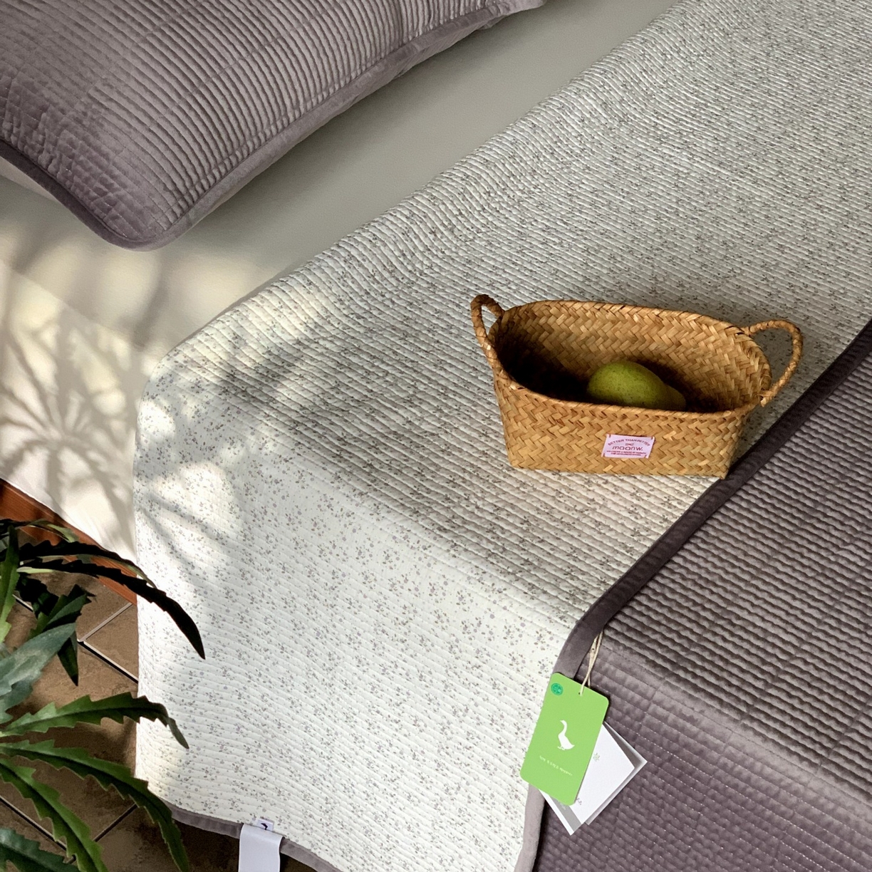 91家纺网 家纺一手货源 找家纺 汇庭 2025秋冬新款绒绒单品床盖系列 紫梦境