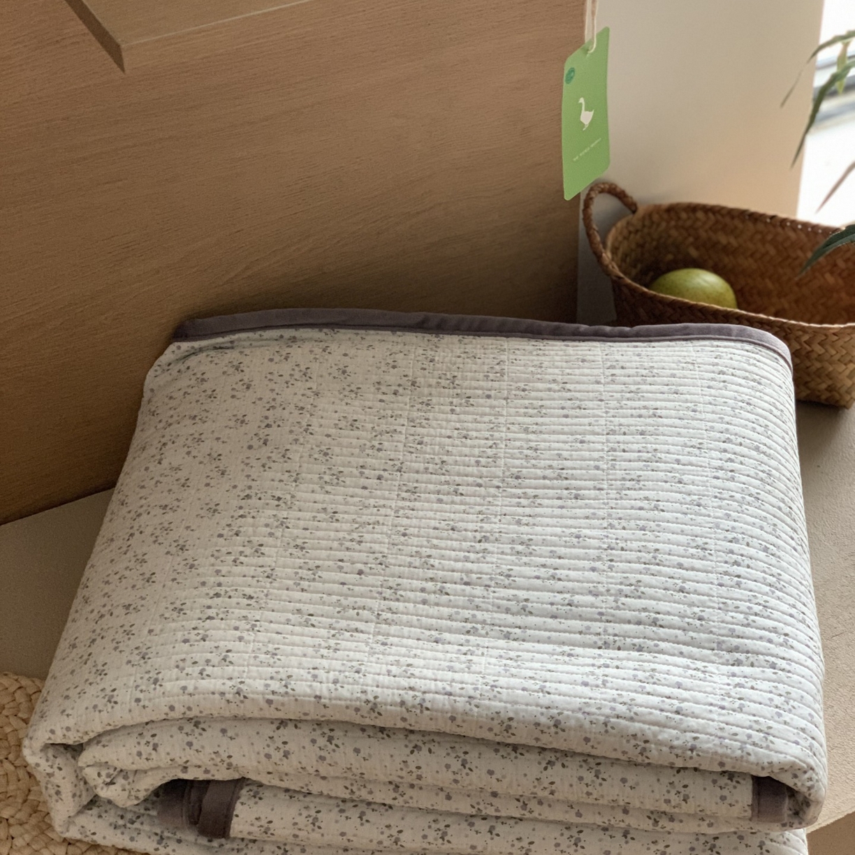 91家纺网 家纺一手货源 找家纺 汇庭 2025秋冬新款绒绒单品床盖系列 紫梦境