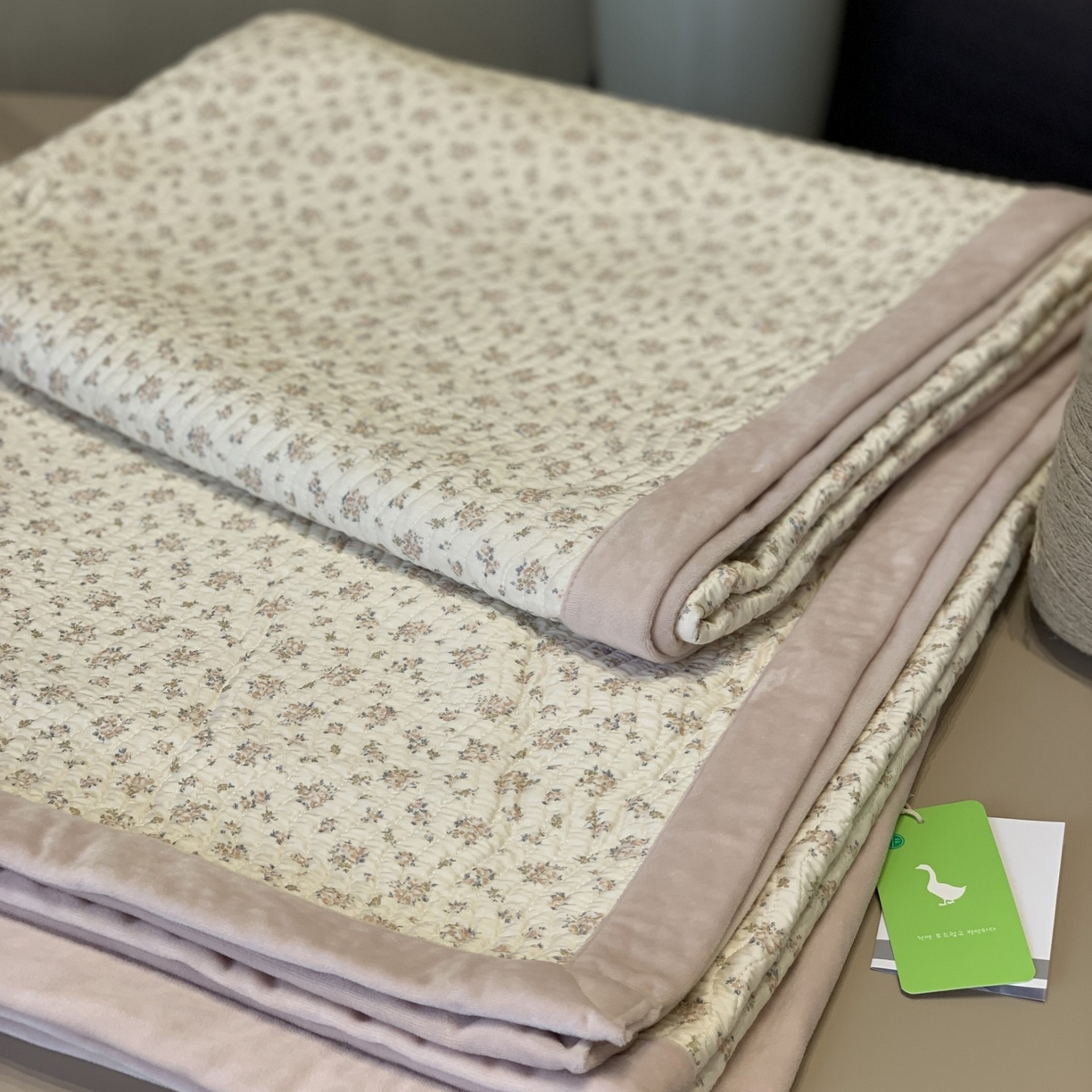 91家纺网 家纺一手货源 找家纺 （总）汇庭 2025秋冬新款卡司绒单品床盖系列