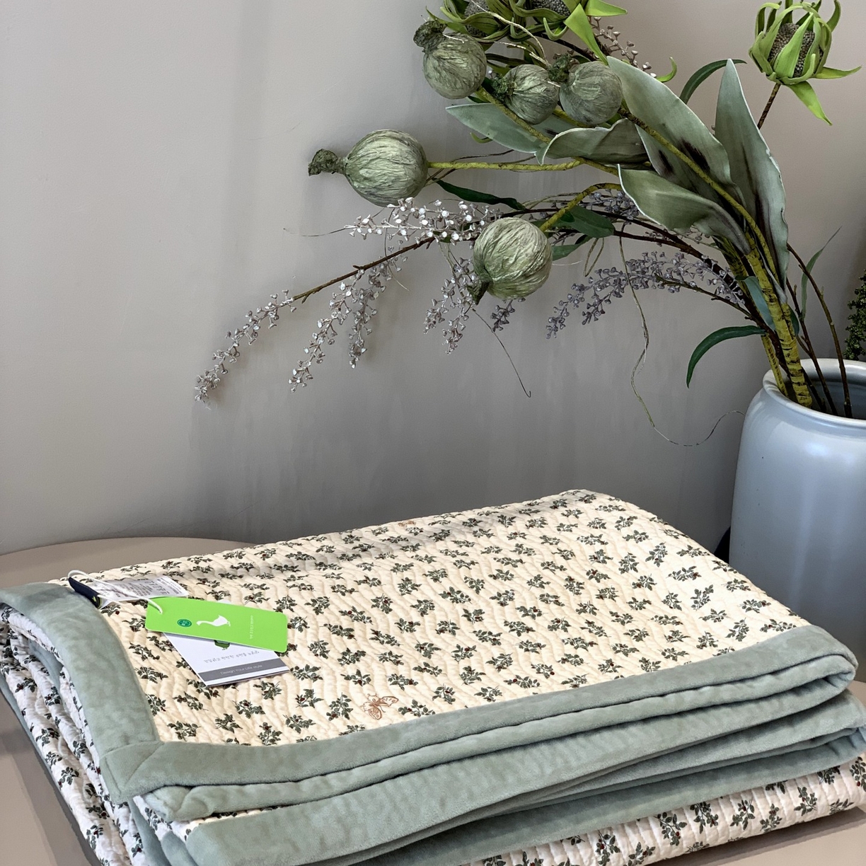 汇庭 2025秋冬新款卡司绒单品床盖系列 欧菲绿