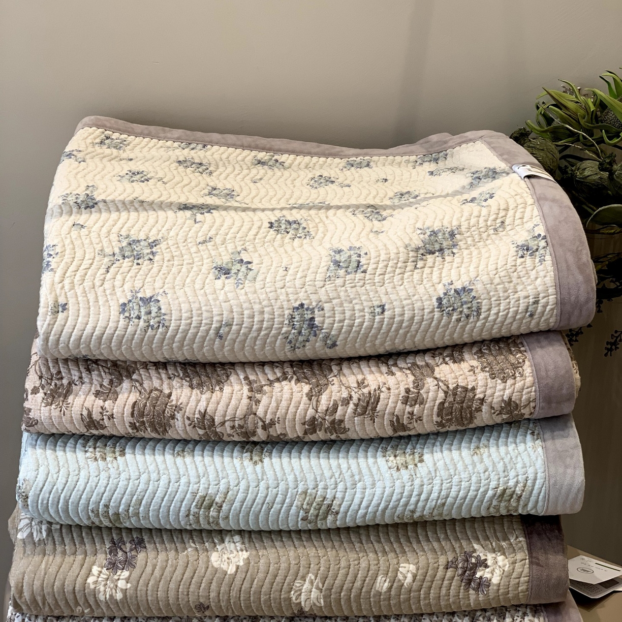 汇庭 2025秋冬新款卡司绒单品床盖系列 组合