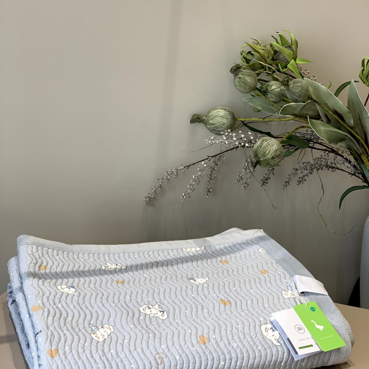 91家纺网 家纺一手货源 找家纺 汇庭 2025秋冬新款卡司绒单品床盖系列 西贝象