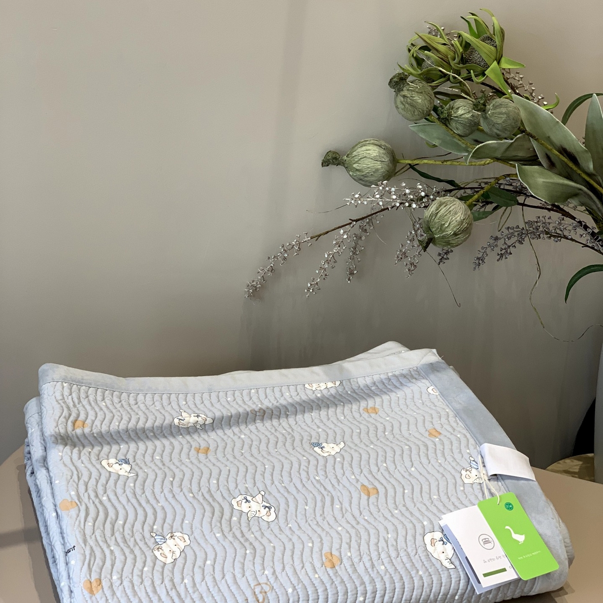 91家纺网 家纺一手货源 找家纺 汇庭 2025秋冬新款卡司绒单品床盖系列 西贝象