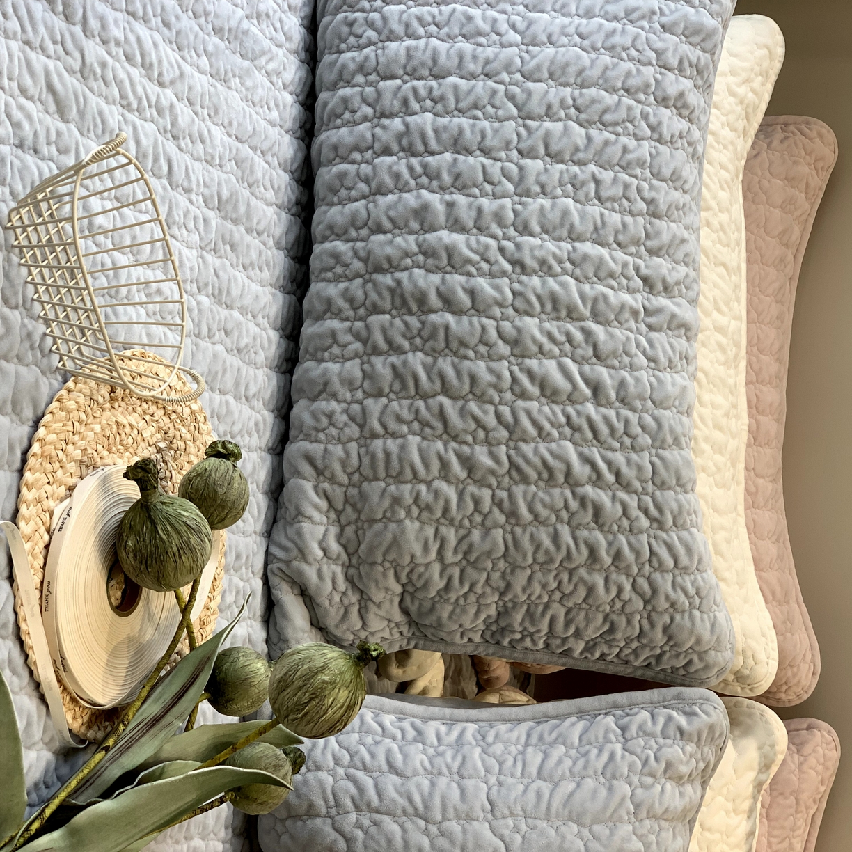 91家纺网 家纺一手货源 找家纺 汇庭 2025秋冬新款海洋星床盖三件套系列 蓝色