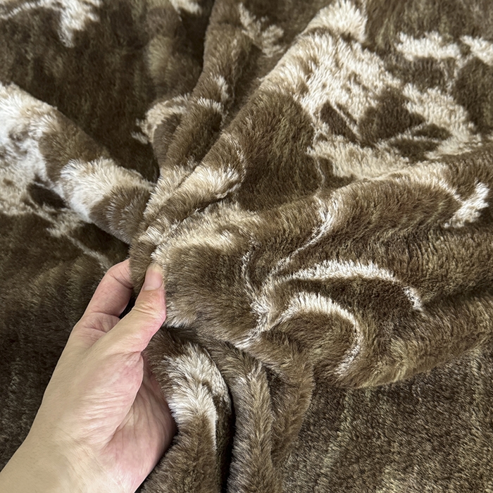 91家纺网 家纺一手货源 找家纺 梵克保罗 2025秋冬新款直播热款高克重兔毛绒牛奶绒印花四件套床笠款 花影