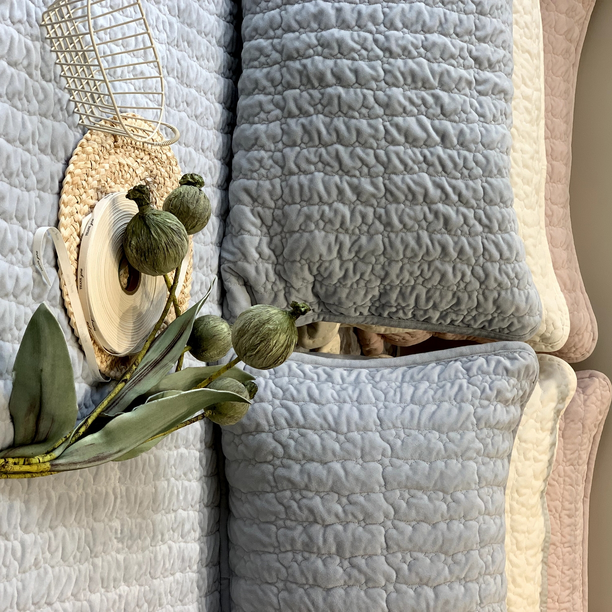 91家纺网 家纺一手货源 找家纺 汇庭 2025秋冬新款海洋星床盖三件套系列 蓝色