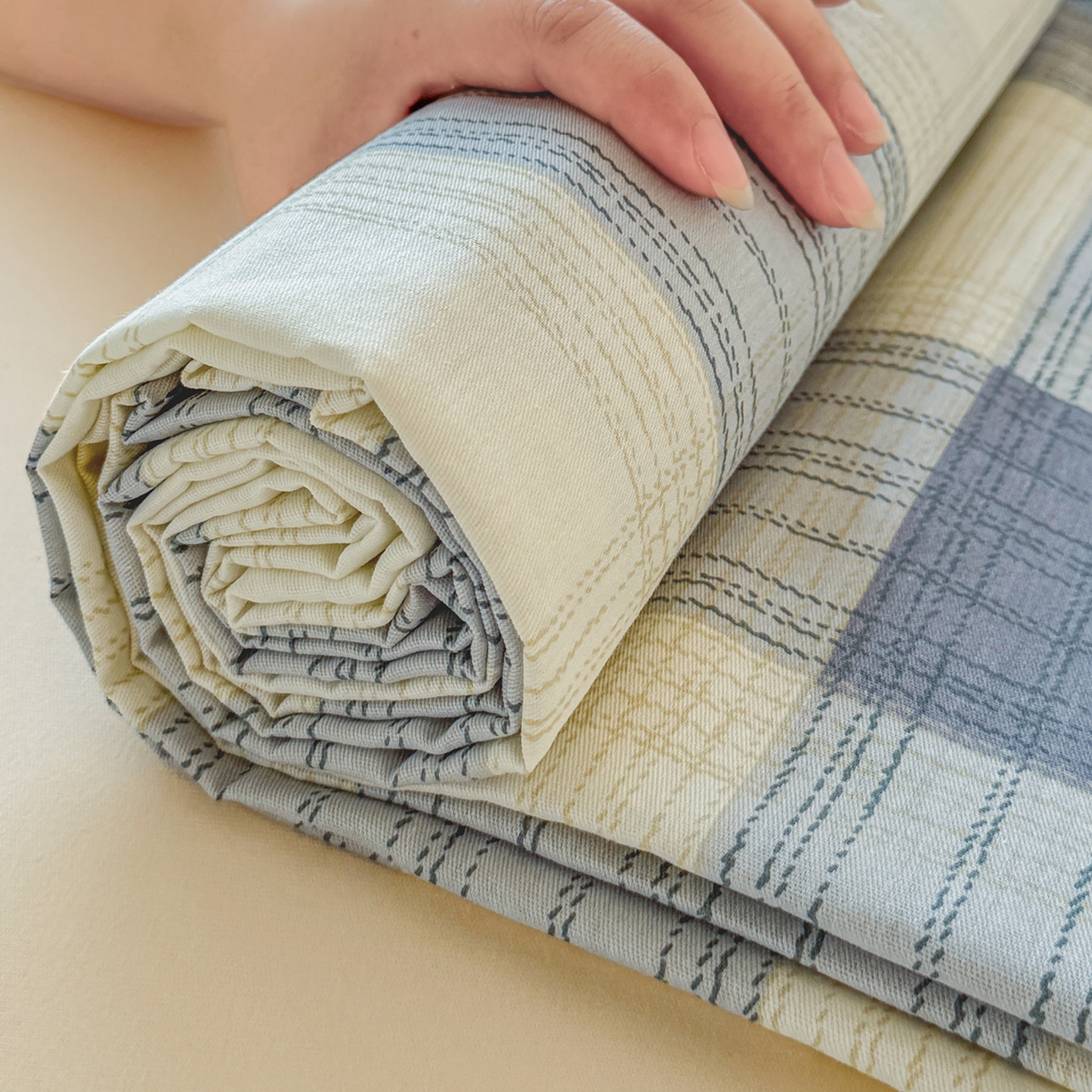 91家纺网 家纺一手货源 找家纺 尚帛 2026新款全棉品质喷气印花爆款四件套 多规格套件 单品系列-单枕套 初心-灰