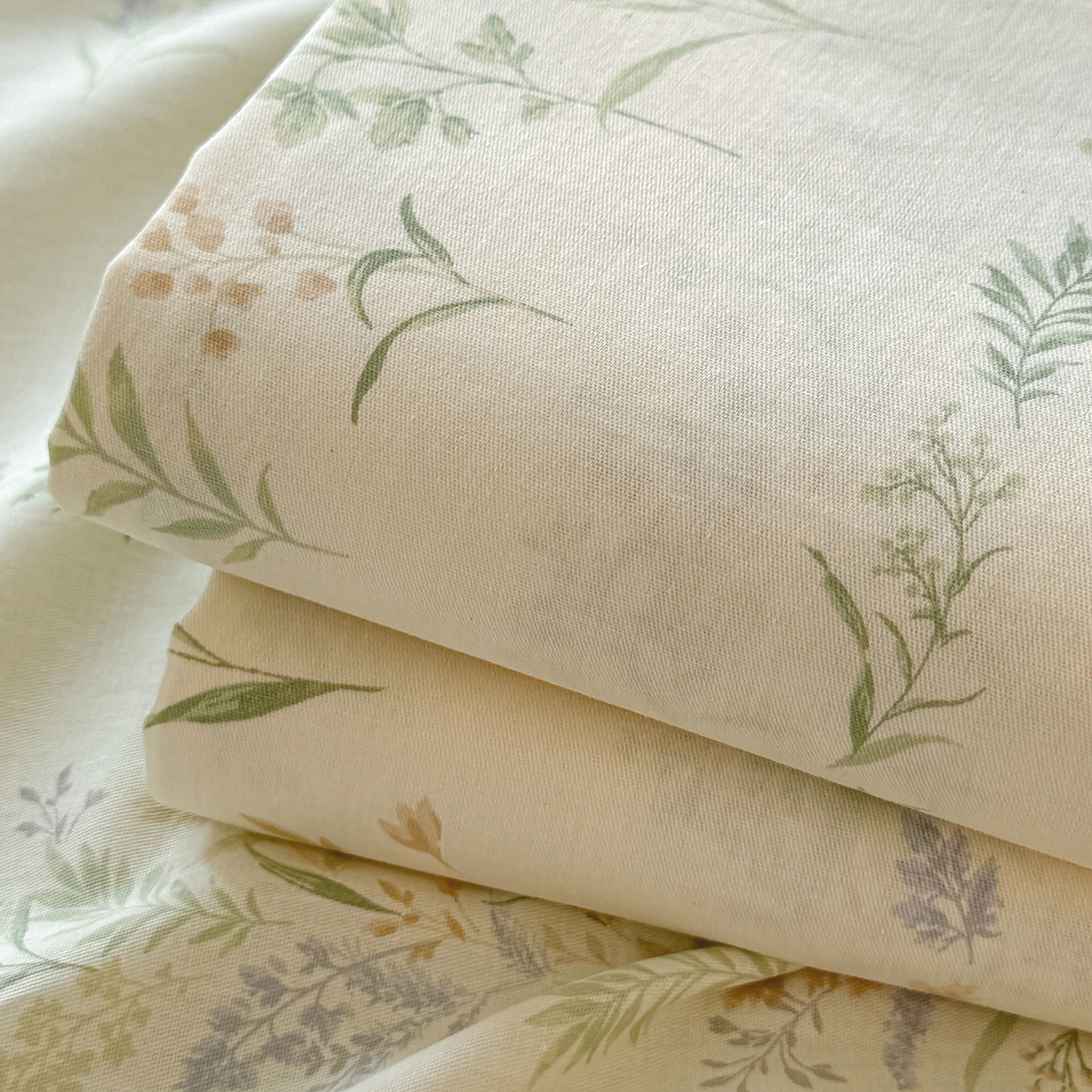 91家纺网 家纺一手货源 找家纺 尚帛 2026新款全棉品质喷气印花爆款四件套 多规格套件 单品系列-单枕套 丛草集