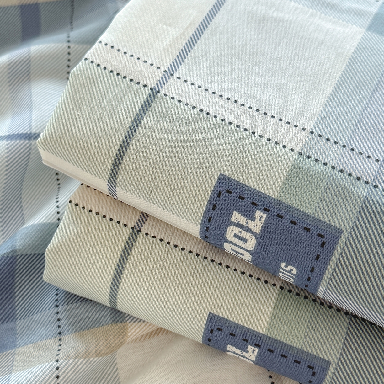 91家纺网 家纺一手货源 找家纺 尚帛 2026新款全棉品质喷气印花爆款四件套 多规格套件 单品系列-单枕套 格兰德-蓝