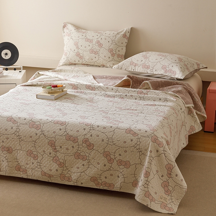 91家纺网 家纺一手货源 找家纺 麻依 2025新款安心棉床盖三件全棉四层纱布床单 团团KT