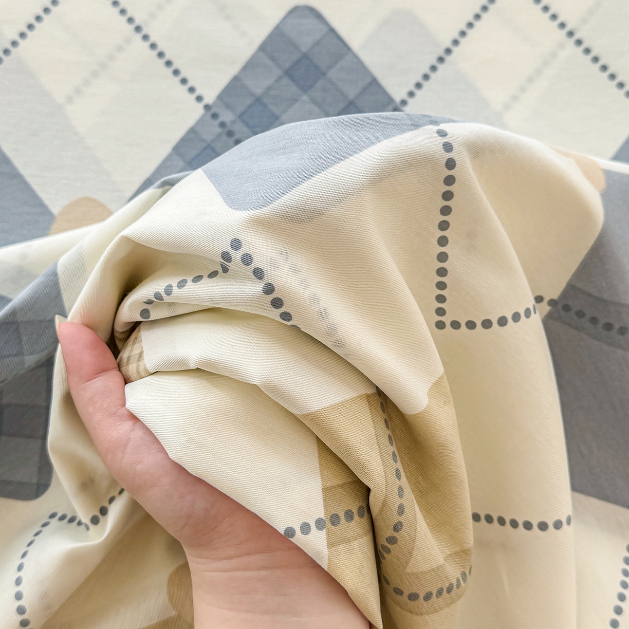 91家纺网 家纺一手货源 找家纺 尚帛 2026新款全棉品质喷气印花爆款四件套 多规格套件 单品系列-单枕套 佳丽斯