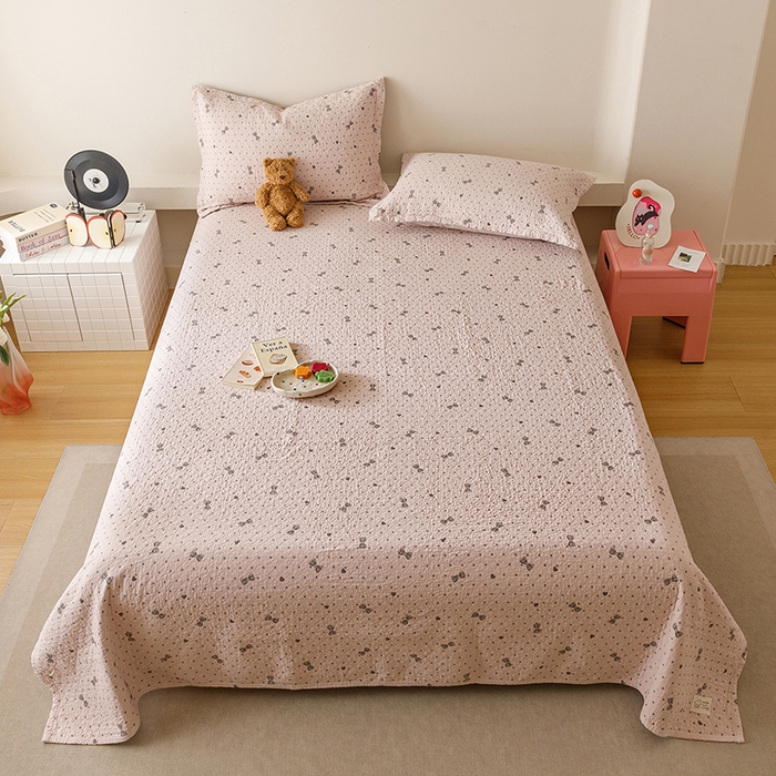 91家纺网 家纺一手货源 找家纺 麻依 2025新款安心棉床盖三件全棉四层纱布床单 心心领结