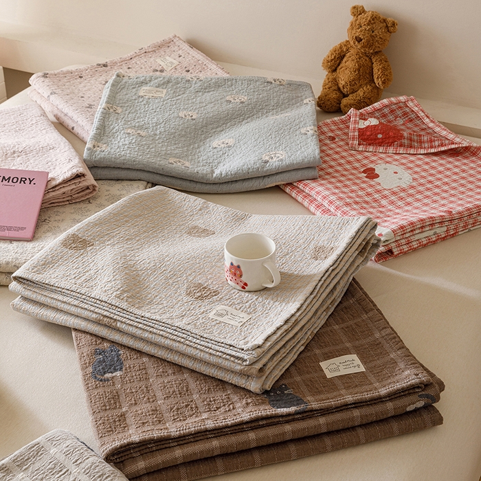 91家纺网 家纺一手货源 找家纺 麻依 2025新款安心棉床盖三件全棉四层纱布床单 组合