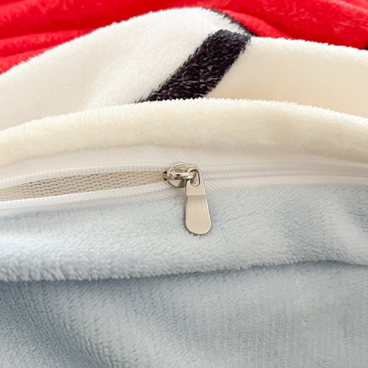 91家纺网 家纺一手货源 找家纺 蘭菲家纺 2025新款奥特曼牛奶绒四件套 奥特曼-超人兄弟