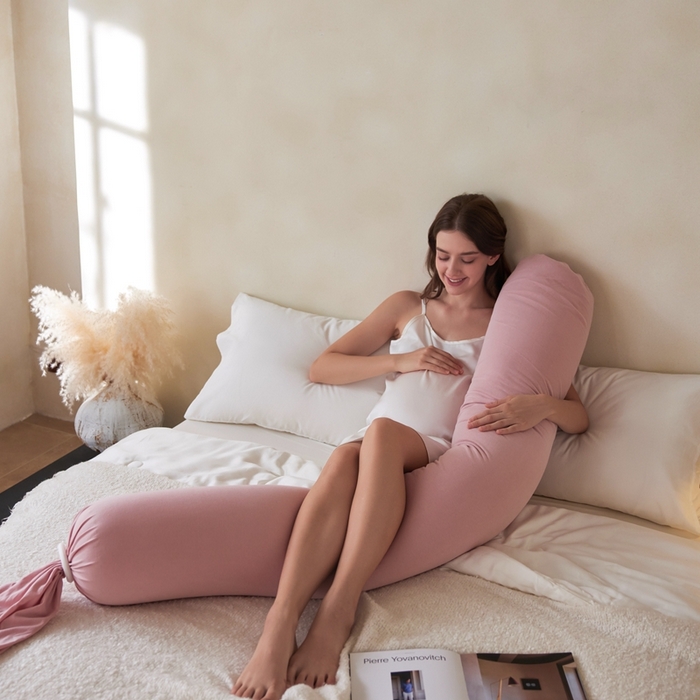 91家纺网 家纺一手货源 找家纺 丽笙被芯 2025新款懒宝儿孕妇安抚抱抱枕成人款婴幼儿款抱枕单品抱枕单件抱枕 芭乐粉