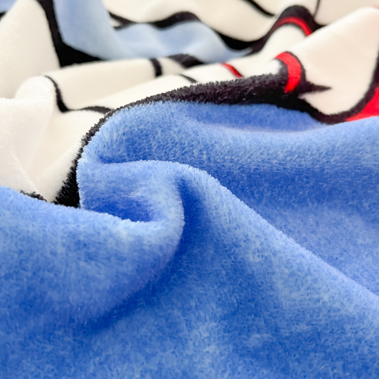 91家纺网 家纺一手货源 找家纺 蘭菲家纺 2025新款奥特曼牛奶绒四件套 奥特曼-出击