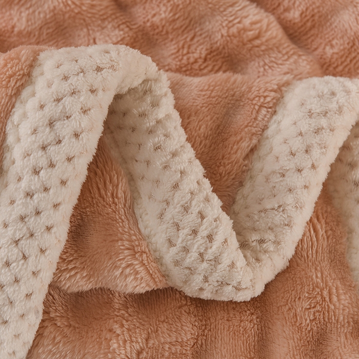 91家纺网 家纺一手货源 找家纺 yyds网供 2025新款仿兔绒毛毯子超柔毛绒毯面包格高克重盖毯沙发毯冬季兔绒格 兔绒格-玉粉