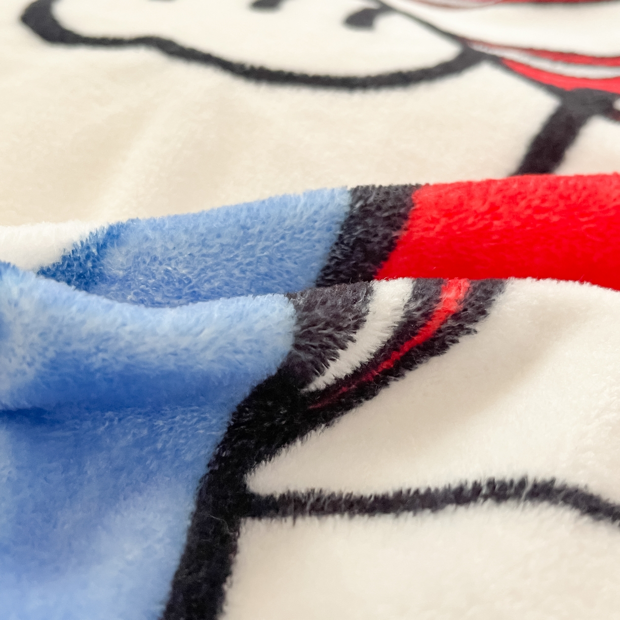 91家纺网 家纺一手货源 找家纺 蘭菲家纺 2025新款奥特曼牛奶绒四件套 奥特曼-独行者