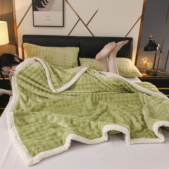 91家纺网 家纺一手货源 找家纺 yyds网供 2025新款仿兔绒毛毯子超柔毛绒毯面包格高克重盖毯沙发毯冬季兔绒格 兔绒格-茶绿-风格二