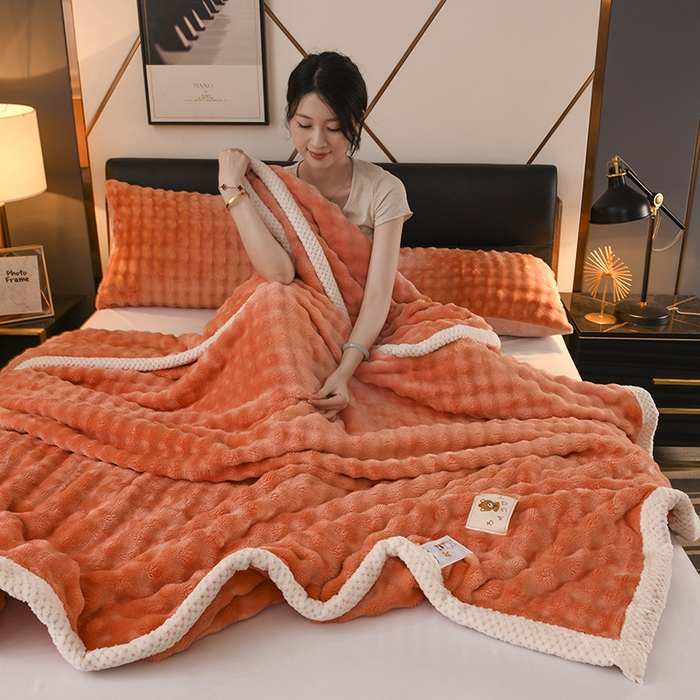 91家纺网 家纺一手货源 找家纺 yyds网供 2025新款仿兔绒毛毯子超柔毛绒毯面包格高克重盖毯沙发毯冬季兔绒格 兔绒格-赤橙-风格二