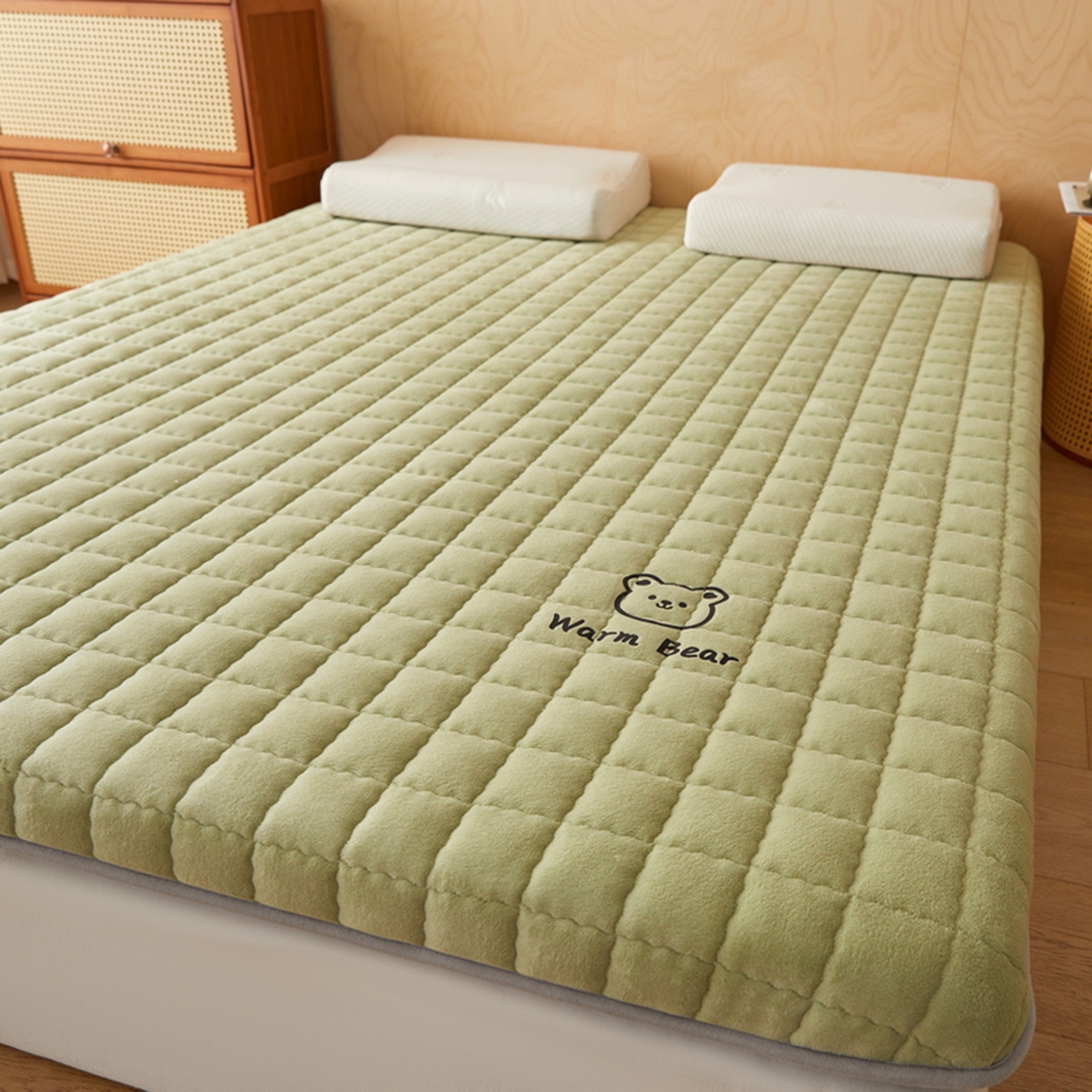 91家纺网 家纺一手货源 找家纺 （总）喜她床垫 2025新款保暖牛奶绒抗压棉床垫（专版烫画）,牛奶绒绿（5cm）,牛奶绒灰（5cm）,牛奶绒蓝（8cm）,牛奶绒灰（8cm）,牛奶绒蓝（5cm）,牛奶绒绿（8cm）