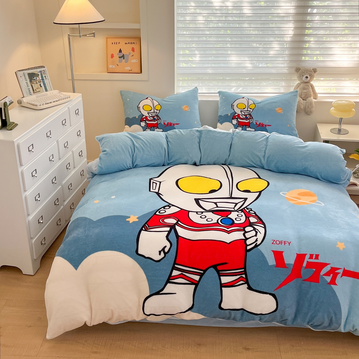 91家纺网 家纺一手货源 找家纺 蘭菲家纺 2025新款奥特曼牛奶绒四件套 奥特曼-发呆