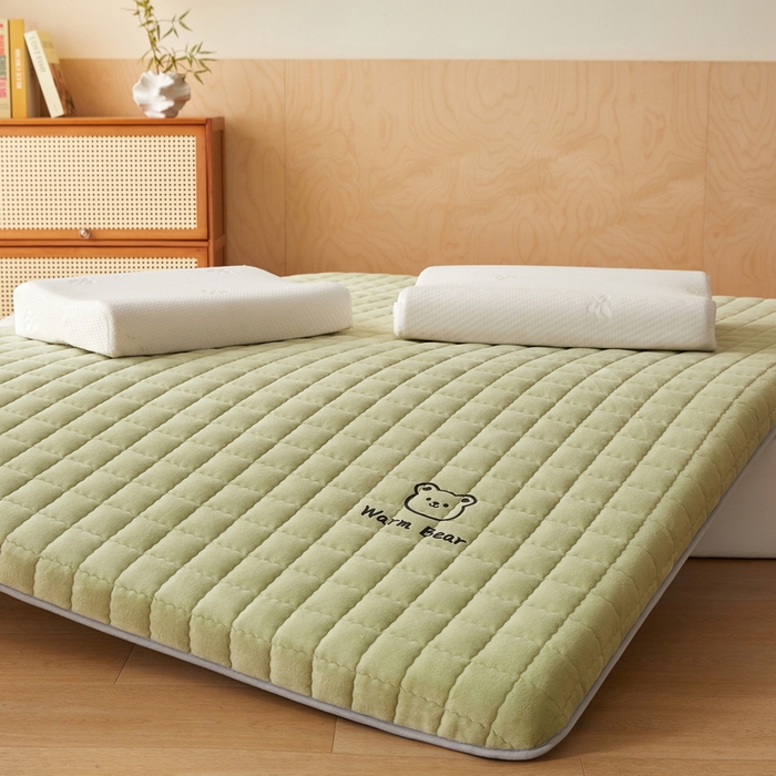 91家纺网 家纺一手货源 找家纺 喜她床垫 2025新款保暖牛奶绒抗压棉床垫（专版烫画） 牛奶绒绿（5cm）