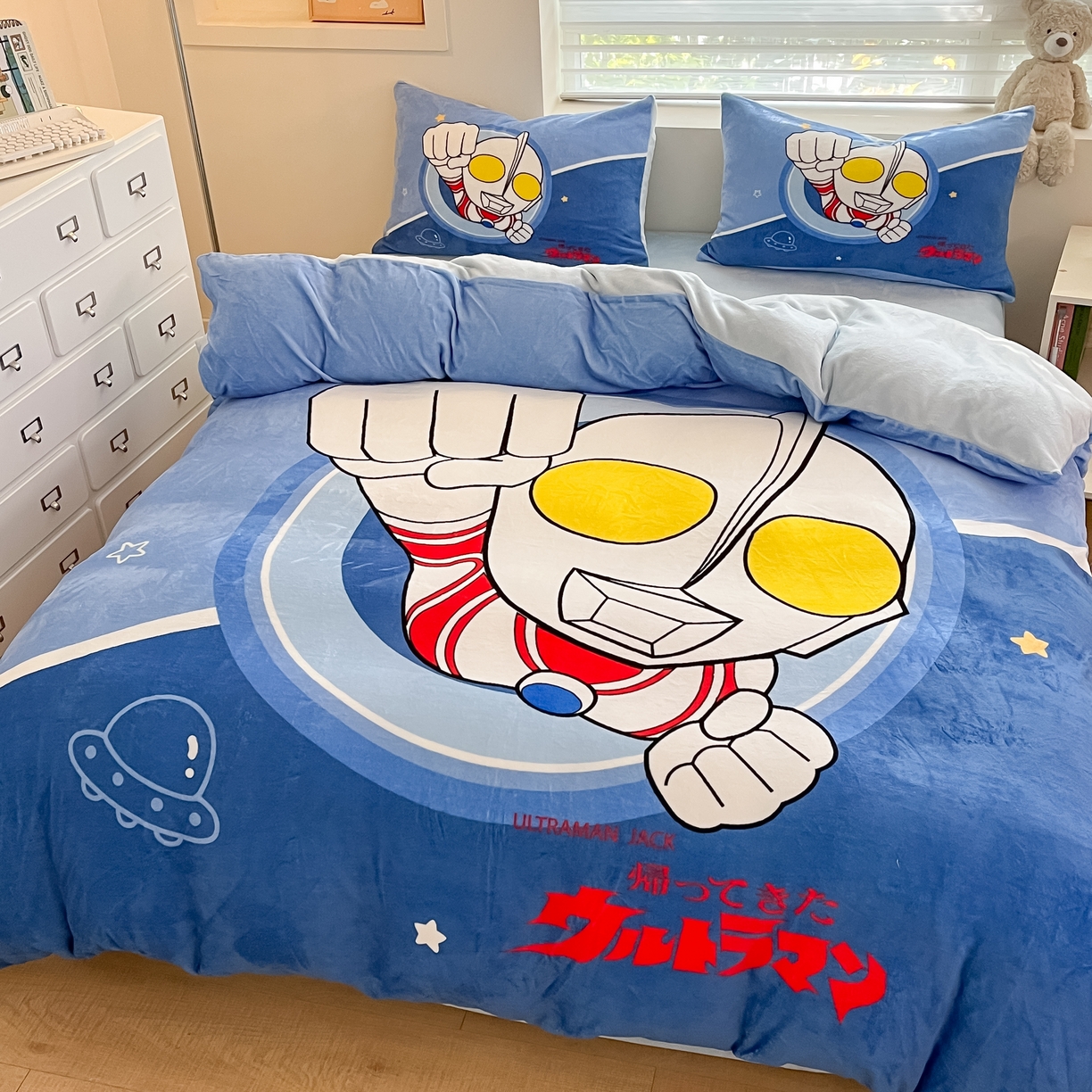 91家纺网 家纺一手货源 找家纺 蘭菲家纺 2025新款奥特曼牛奶绒四件套 奥特曼-冠军